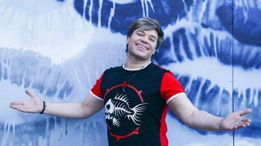 Вячеслав Жеребкин — о самоизоляции, онлайн-общении с фанатами и группе «На-На» - 5-tv.ru