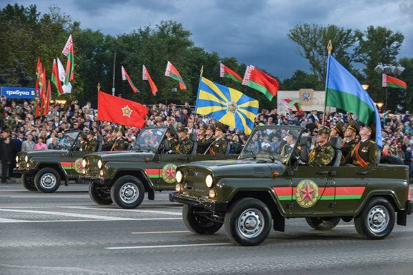 Власти Белоруссии отказались отменять парад Победы вопреки требованиям граждан - trud.ru - Белоруссия - Минск