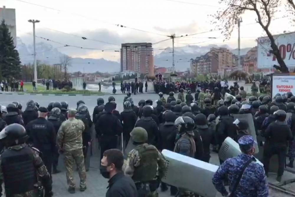 Борис Кагарлицкий - Политолог предрек волну протестов в России после беспорядков во Владикавказе - mk.ru - Россия - респ. Алания - Владикавказ