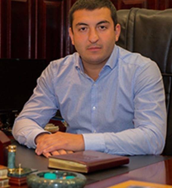 Вячеслав Битаров - В Северной Осетии — волнения граждан. На чем зарабатывает семья главы республики - znak.com - респ. Алания - Владикавказ