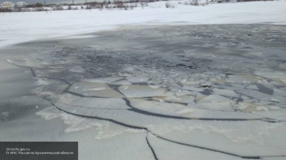 Пенсионер спас из ледяной воды семейную пару в Иркутской области - nation-news.ru - Иркутская обл.