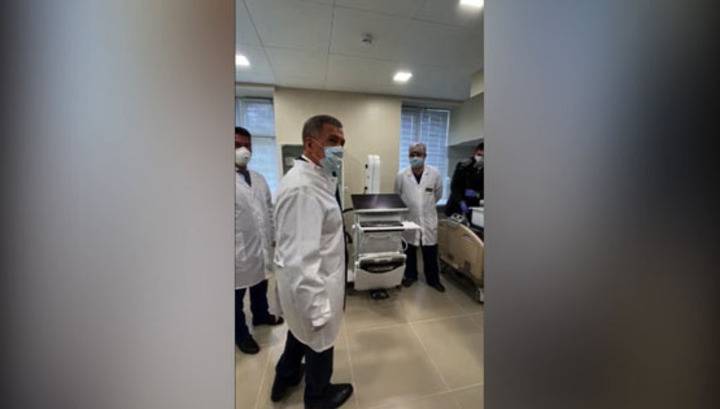 Рустам Минниханов - Глава Татарстана навестил тяжелобольных пациентов в РКБ - vesti.ru - респ. Татарстан
