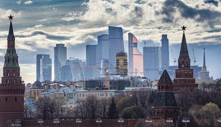 Виктор Малеев - В Роспотребнадзоре спрогнозировали пик распространения коронавируса - newtvnews.ru - Россия