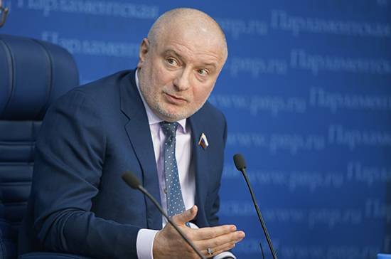 Андрей Клишас - Сможет ли Москва использовать видеокамеры для штрафов за нарушение самоизоляции - pnp.ru - Москва - Россия