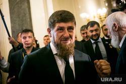 Владимир Путин - Рамзан Кадыров - Кадыров посетил коронавирусную больницу в желтом защитном костюме, как у Путина - newsland.com - Россия - респ. Чечня - Грозный