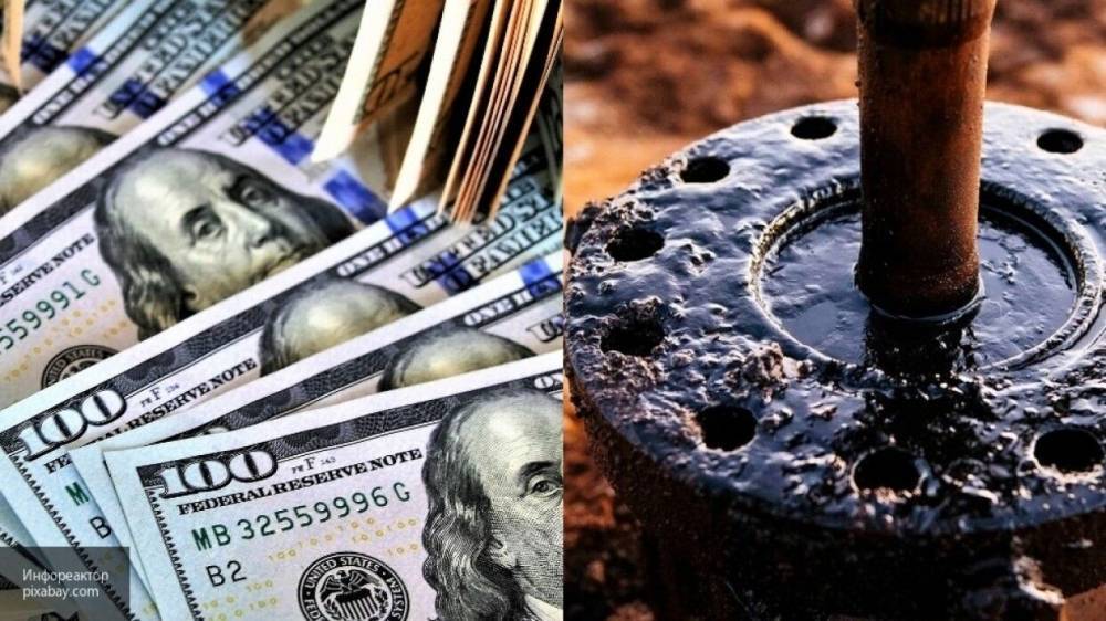 Аглая Чайковская - Российские компании стали продавать бензин себе в убыток - politros.com - Россия - Санкт-Петербург
