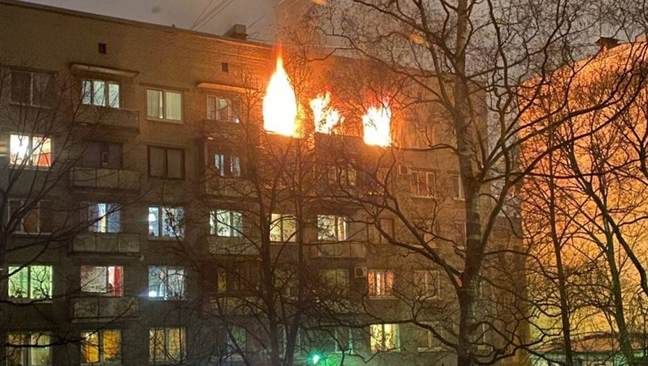 Названа причина ночного пожара на Васильевском острове - dp.ru - Санкт-Петербург