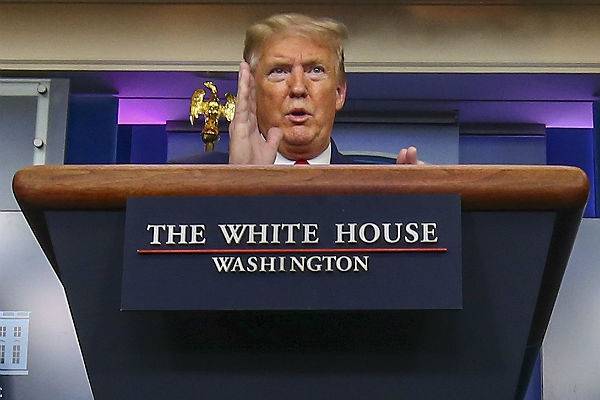 Дональд Трамп - Джонс Хопкинс - Трамп собрался приостановить иммиграцию в США - trud.ru - США