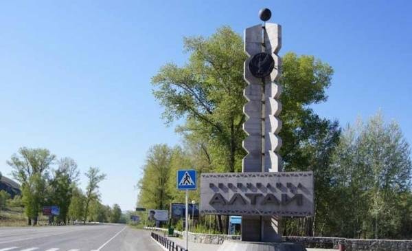 В Республике Алтай закрыли "коронавирусный" район на границе с Кузбассом - nakanune.ru - Кемеровская обл. - Алтайский край - респ. Алтай - Томская обл.