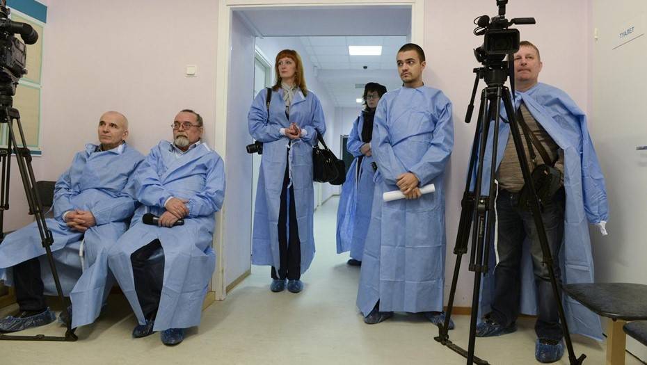 Алексей Волин - Около ста российских журналистов заболели коронавирусом - dp.ru - Москва - Россия