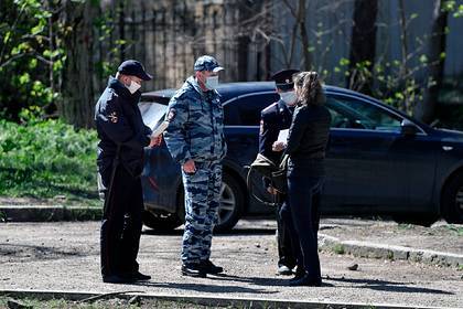 Сергей Аксенов - В Крыму объявили «тотальные рейды» против нечестных россиян - lenta.ru - Крым