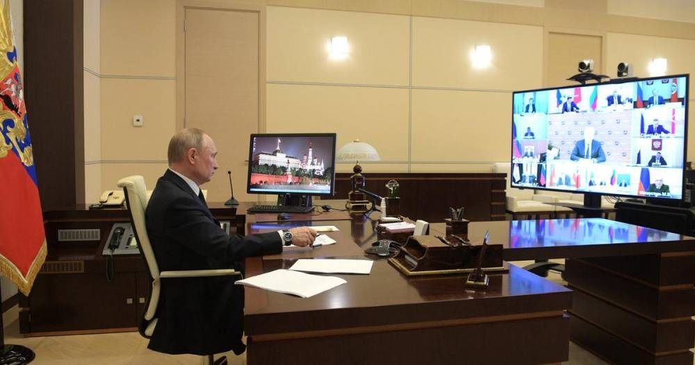 Владимир Путин - Дмитрий Песков - Олег Кожемяко - Антон Алиханов - Путин обсудит с Приморьем и Калининградом борьбу с коронавирусом - ren.tv - Россия - Приморье край - Калининград - Калининградская обл.