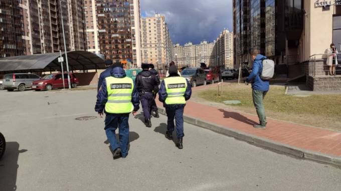Александр Дрозденко - В 13 населенных пунктах Ленобласти возможно введение карантина - piter.tv - Ленинградская обл. - Всеволожск