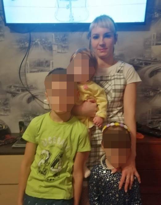 Вячеслав Попов - Ребенка женщины, убитой мужем у суда в Первоуральске, решили отдать матери супруга - znak.com - Первоуральск