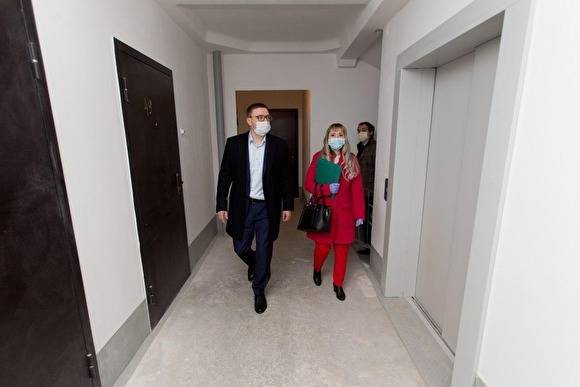 Алексей Текслер - В Челябинске 159 дольщиков СК «Радуга» получили ключи от квартир - znak.com - Россия - Челябинская обл. - Челябинск
