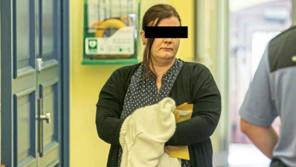 Женщина подделала документы о рождении детей, чтобы спасти возлюбленного от депортации - germania.one - Германия - Бавария