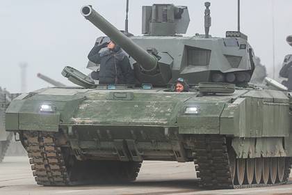 Денис Мантуров - В США допустили «повреждение» российской Т-14 «Армата» в Сирии - lenta.ru - Россия - США - Сирия