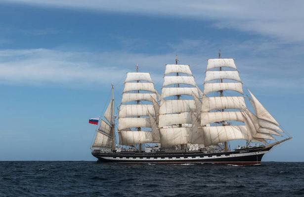 Барк «Крузенштерн» вошел в Черное море - newtvnews.ru - Россия - Антарктида - Новороссийск