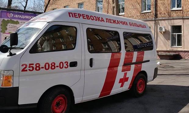 Во Владивостоке в больнице №2 у 25 пациентов и 17 медиков выявили коронавирус - og.ru - Россия - Приморье край - Владивосток