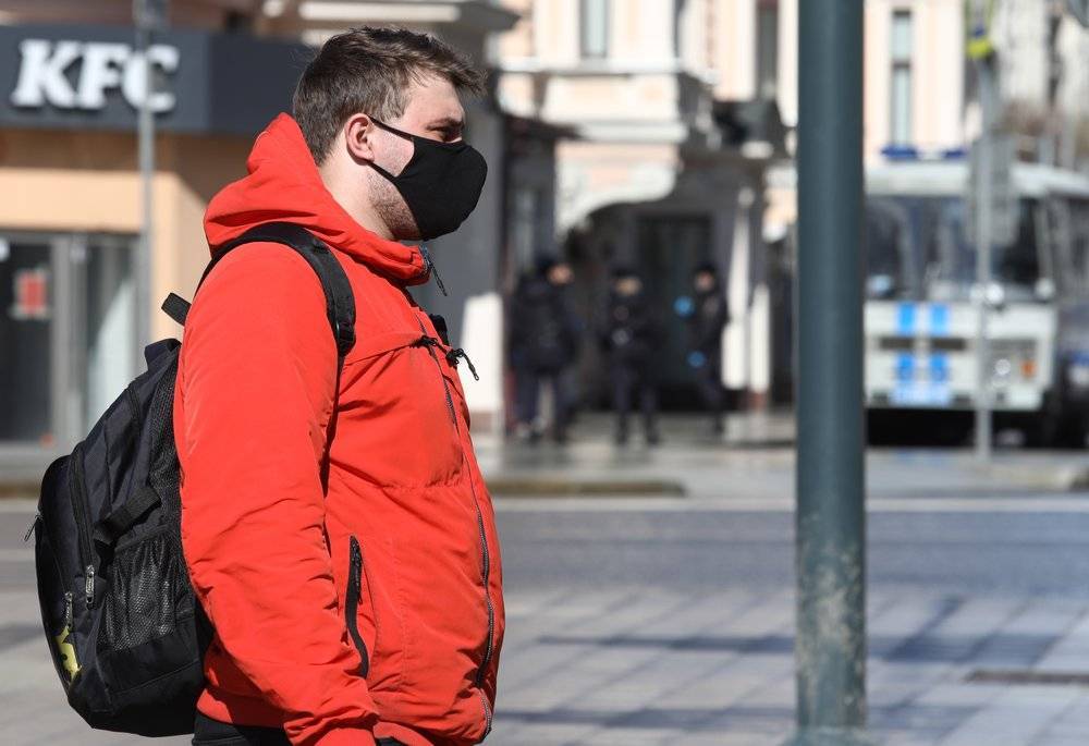 Борис Менделевич - Психиатр заявил, что людям после самоизоляции придется учиться жить заново - vm.ru
