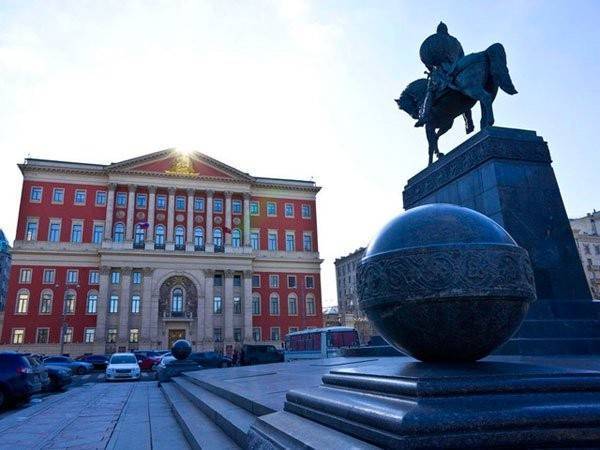 Власти закрыли глаза на «парадоксальную» закупку ДИТом Москвы ПО Microsoft - cnews.ru - Москва - Екатеринбург