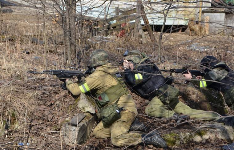 ФСБ предотвратила нападение подростка на школу под Тюменью - news.ru - Тюмень - Тюменская обл. - Нападение