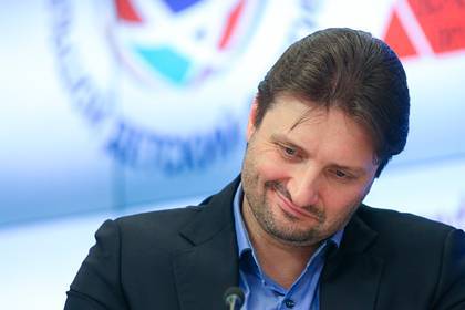 Артем Дзюбы - Призывавший «покрошить и переломать» фанатов Запашный избежал наказания - lenta.ru - Москва - Россия