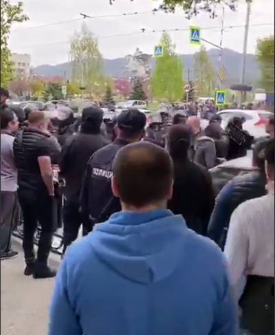 Вадим Чельдиев - Уголовное дело возбуждено после митинга во Владикавказе за применение насилия к сотрудникам Росгвардии и МВД - nakanune.ru - Россия - респ. Алания - Владикавказ