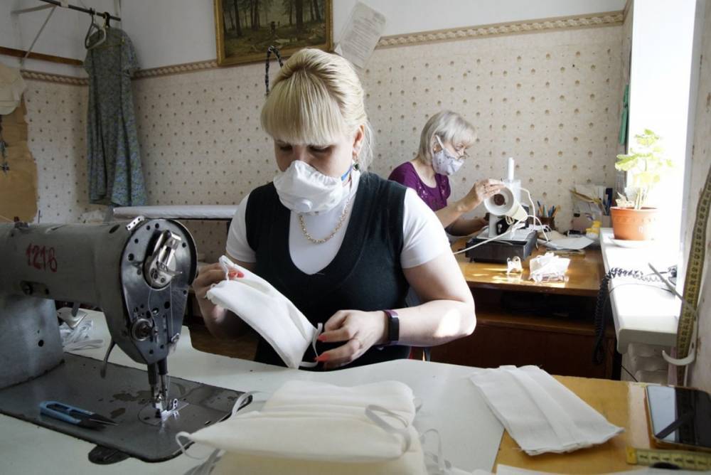 В кузбасских театрах начали шить многоразовые защитные маски - gazeta.a42.ru - Кемерово