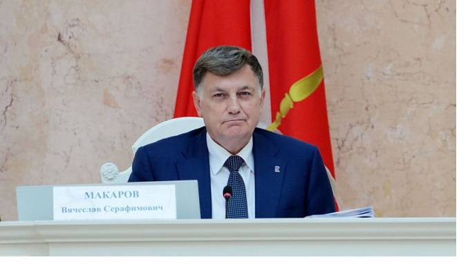 Владимир Путин - Вячеслав Макаров - Спикер ЗакСа Макаров призвал петербуржцев "перебдеть" коронавирусные времена - piter.tv - Санкт-Петербург