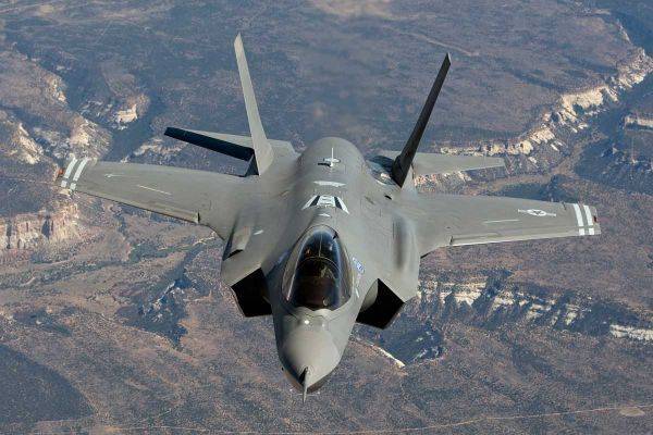 С прицелом на Арктику: ВВС США перебросят на Аляску 52 истребителя F-35A - eadaily.com - США - Техас - шт.Аляска