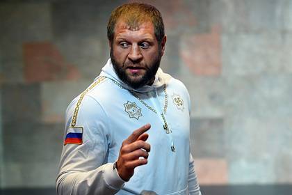 Олег Тактаров - Александр Емельяненко - Емельяненко обесценил достижения «с удовольствием жившего в США» Тактарова - lenta.ru - Россия - США