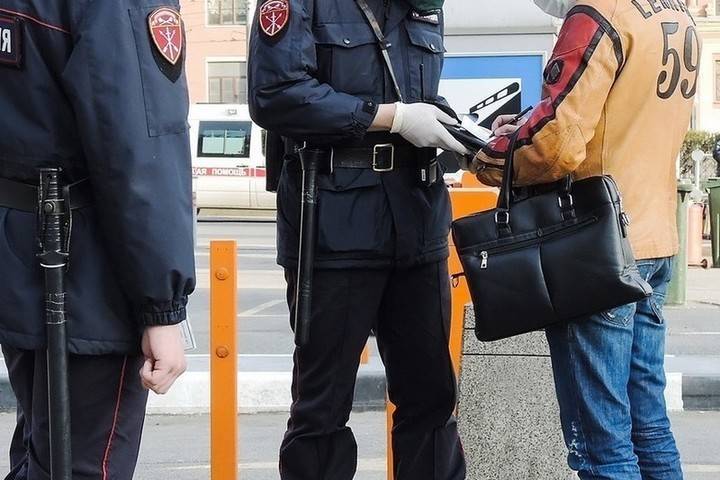 Полицейскую начальницу проверяют из-за аудио с планом по штрафам - mk.ru - Новосибирск