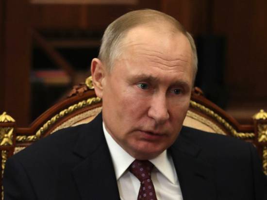 Владимир Путин - Дмитрий Песков - наследный принц Мухаммед - Абдель Азиз - Песков отреагировал на сообщения о ссоре Путина и аравийского принца - newtvnews.ru - Россия - Саудовская Аравия
