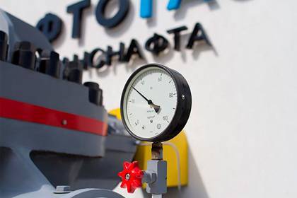 Юрий Витренко - Украина объяснила предложение отдать ей ненужную нефть - lenta.ru - Украина