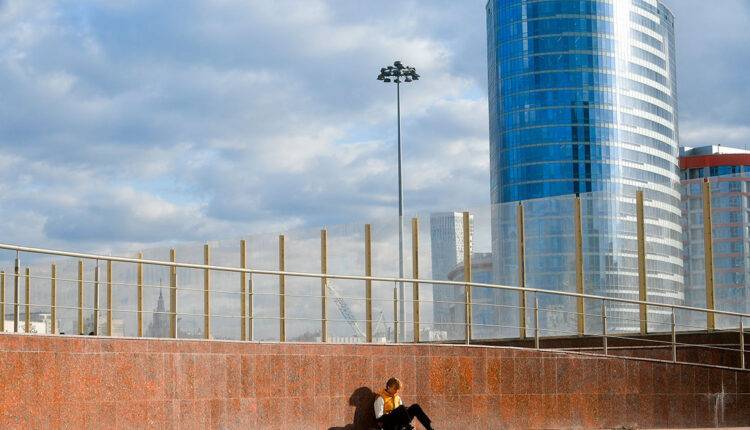 В Москве с начала самоизоляции безработица выросла на 45% - newtvnews.ru - Москва