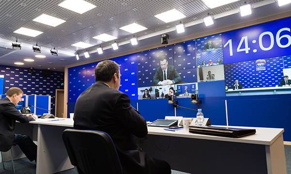 Владимир Путин - Дмитрий Медведев - «Единая Россия» предложит Президенту и Правительству новый пакет мер поддержки НКО в связи с пандемией - moe-online.ru - Россия