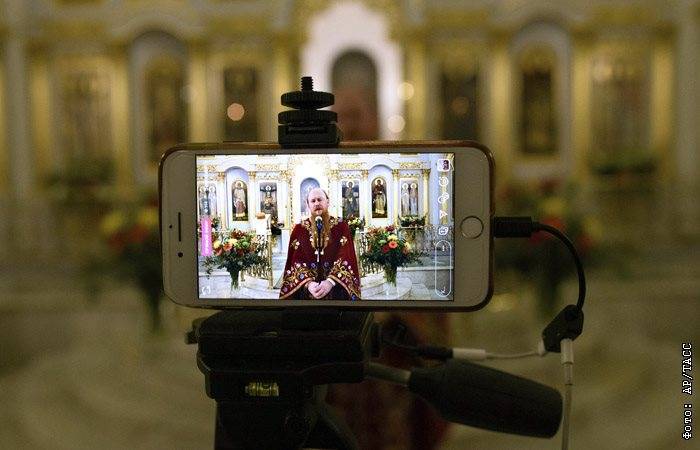 Популярность религиозных ТВ-программ выросла вдвое в предпасхальную неделю - interfax.ru - Москва - Россия - Иерусалим