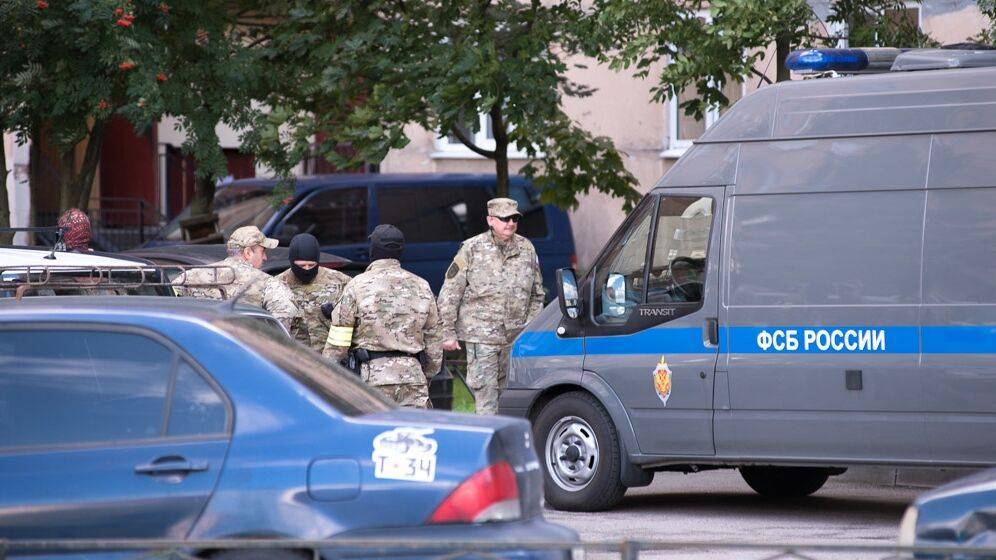 ФСБ предотвратила массовое убийство в учебном заведении Тюменской области - riafan.ru - Россия - Тюмень - Тюменская обл.