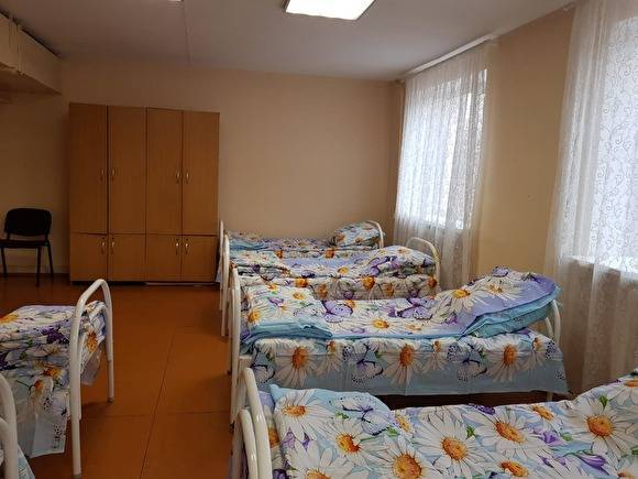 «Поселили в подвале». Сотрудники интерната на Урале пожаловались на условия самоизоляции - znak.com - Магнитогорск