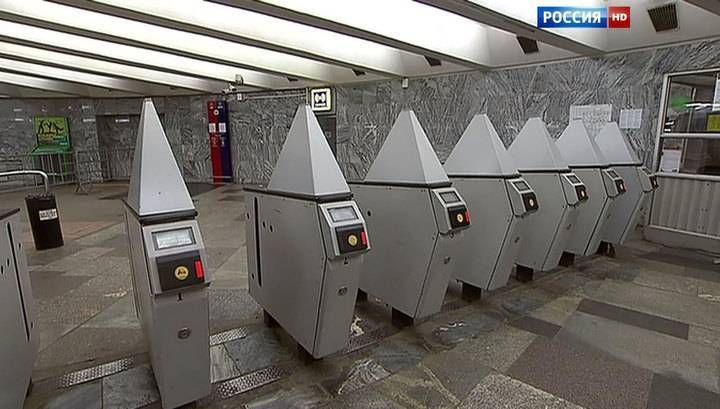 Сергей Собянин - После введения пропусков поток людей в Москве снизился на полмиллиона - vesti.ru - Москва