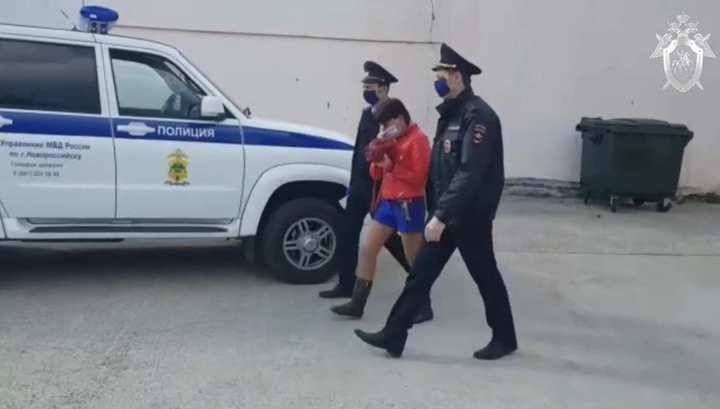 Неправильно писал: бившую маленького сына жительницу Кубани заперли дома - vesti.ru - Новороссийск