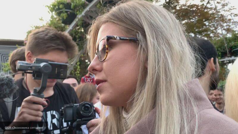 Любовь Соболь - Егор Жуков - Соболь соврала в эфире "Эхо Москвы" о том, что не использовала дочь для ухода от ответственности - nation-news.ru - Москва - Россия
