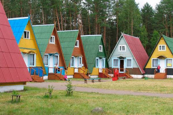 Ямальские дети остались без путевок в летние лагеря из-за коронавируса - nakanune.ru - Крым - Тюмень - Болгария - окр. Янао - Геленджик