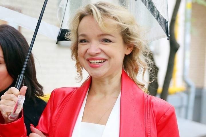 Армен Джигарханян - Виталина Цымбалюк-Романовская - Татьяна Власова - Цымбалюк-Романовская назвала Джигарханяна облапошенным и обобранным - mk.ru - США