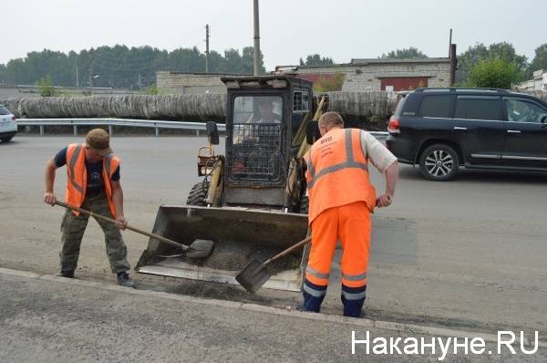 Рабочие завершают ремонт участка дороги Тюмень - Нижняя Тавда в рамках нацпроекта - nakanune.ru - Тюмень - район Тюменский