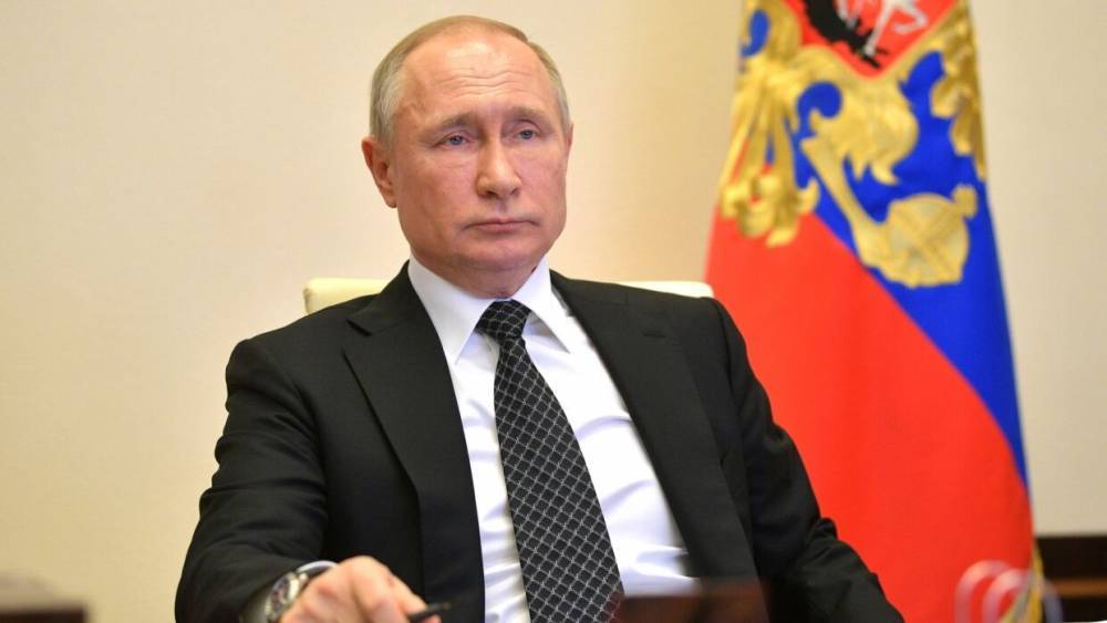 Владимир Путин - Герман Греф - Андрей Костин - Эльвира Набиуллина - Даниил Егоров - Путин призвал не давать абстрактных обещаний по поддержке россиян - riafan.ru - Москва - Россия