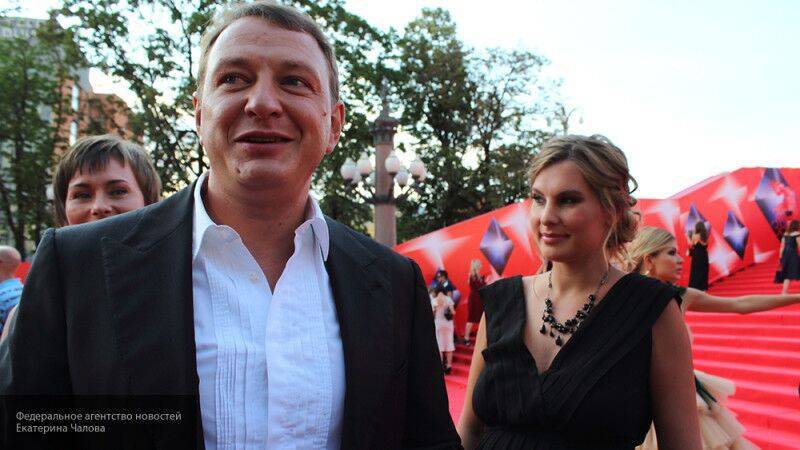 Лера Кудрявцева - Пьяная разборка Башарова с бывшей женой попала на видео - nation-news.ru