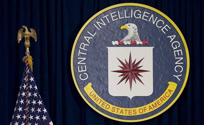 Хиллари Клинтон - WP: нужно защитить наши спецслужбы от Трампа - geo-politica.info - Москва - Россия