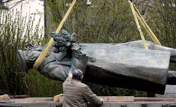 Süddeutsche Zeitung (Германия): спор вокруг героя - inosmi.ru - Германия - Венгрия - Чехия - Прага